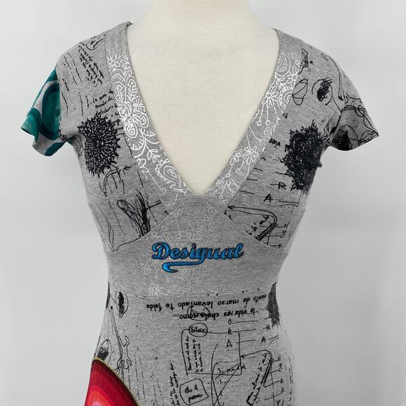 Desigual Nagore Mini Dress Sketchbook Pattern Fit & Flare V Neck Grey Womens S - Picture 3 of 16